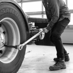 Torque wrench with detents 200-1000 Nm 1''