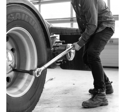 Torque wrench with detents 200-1000 Nm 1''